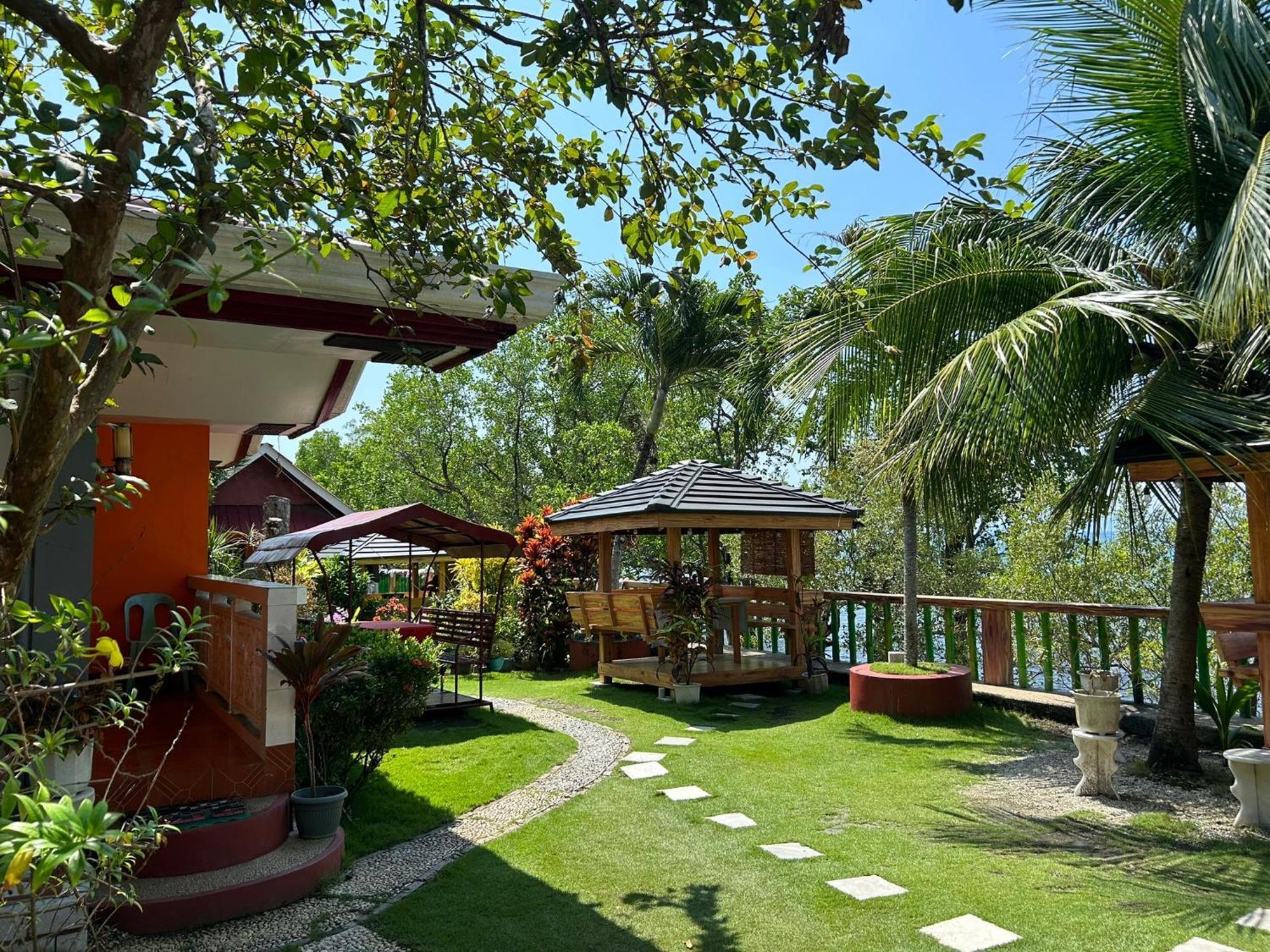 El Krimphoff Resort Romblon Exterior photo